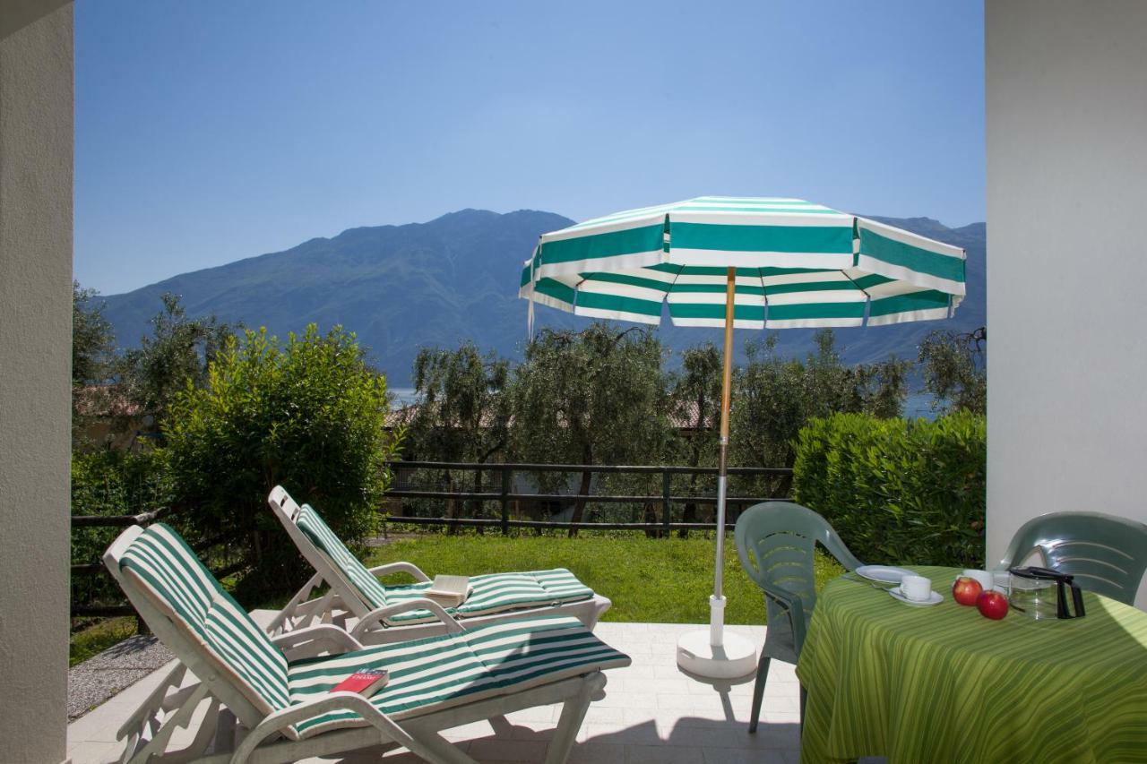 Residence Villa Aranci リモーネ・スル・ガルダ エクステリア 写真